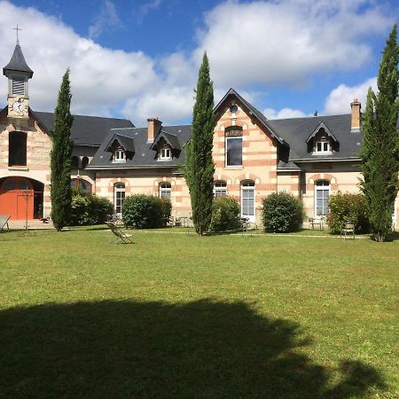 Apartmán La Bretauche Checy Exteriér fotografie